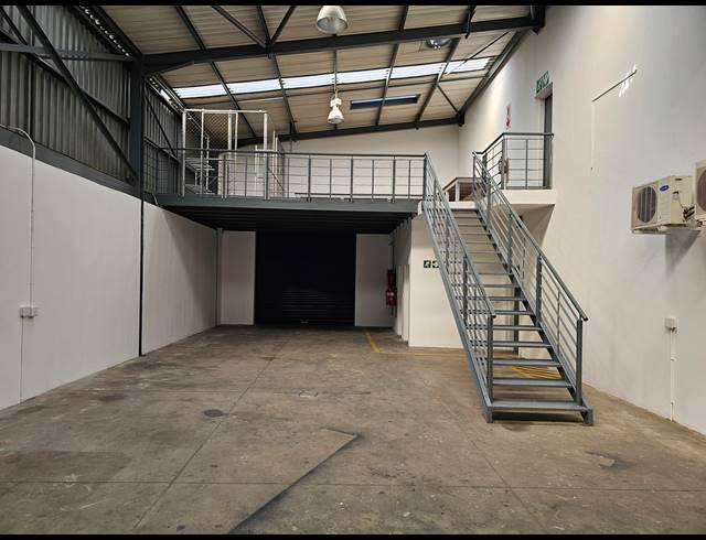 814M² FACTORY FOR SALE IN NORTH RIDING